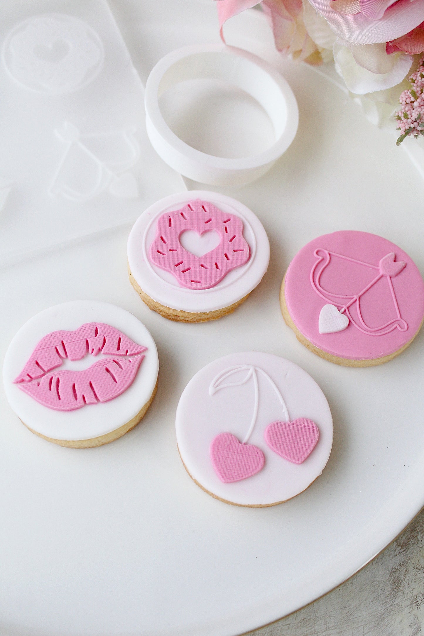 Valentine’s mini elements + cookie cutter