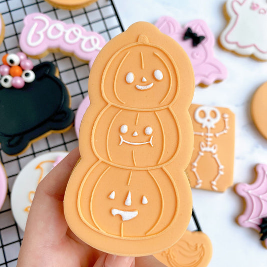 Pumpkins + cookie cutter